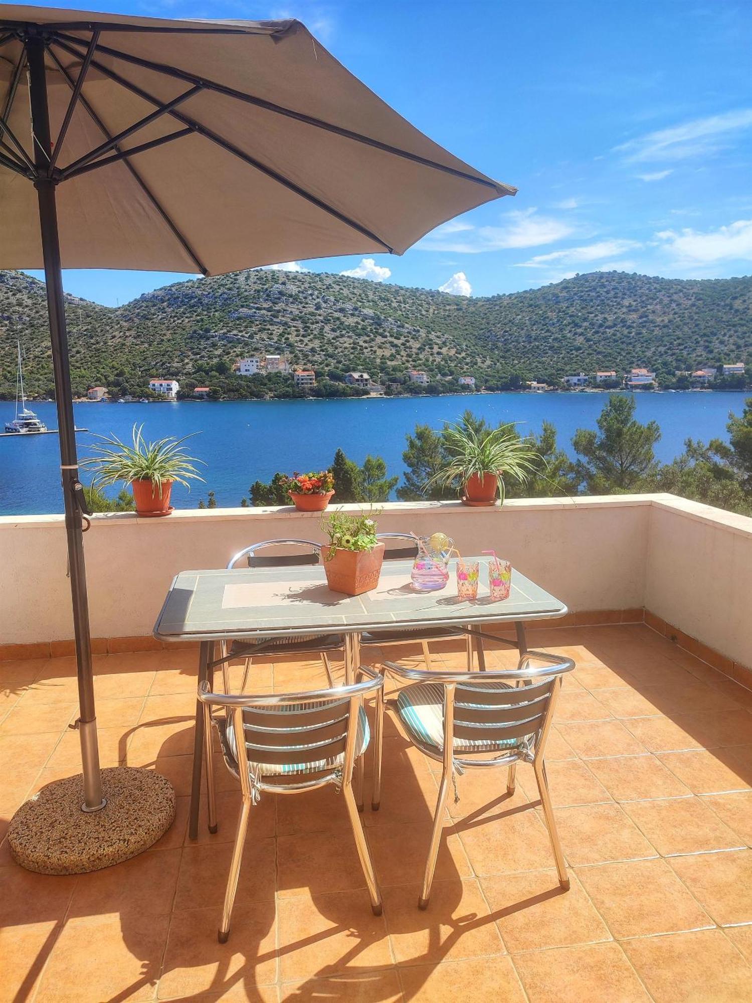Apartments Vesna Λάστοβο Εξωτερικό φωτογραφία