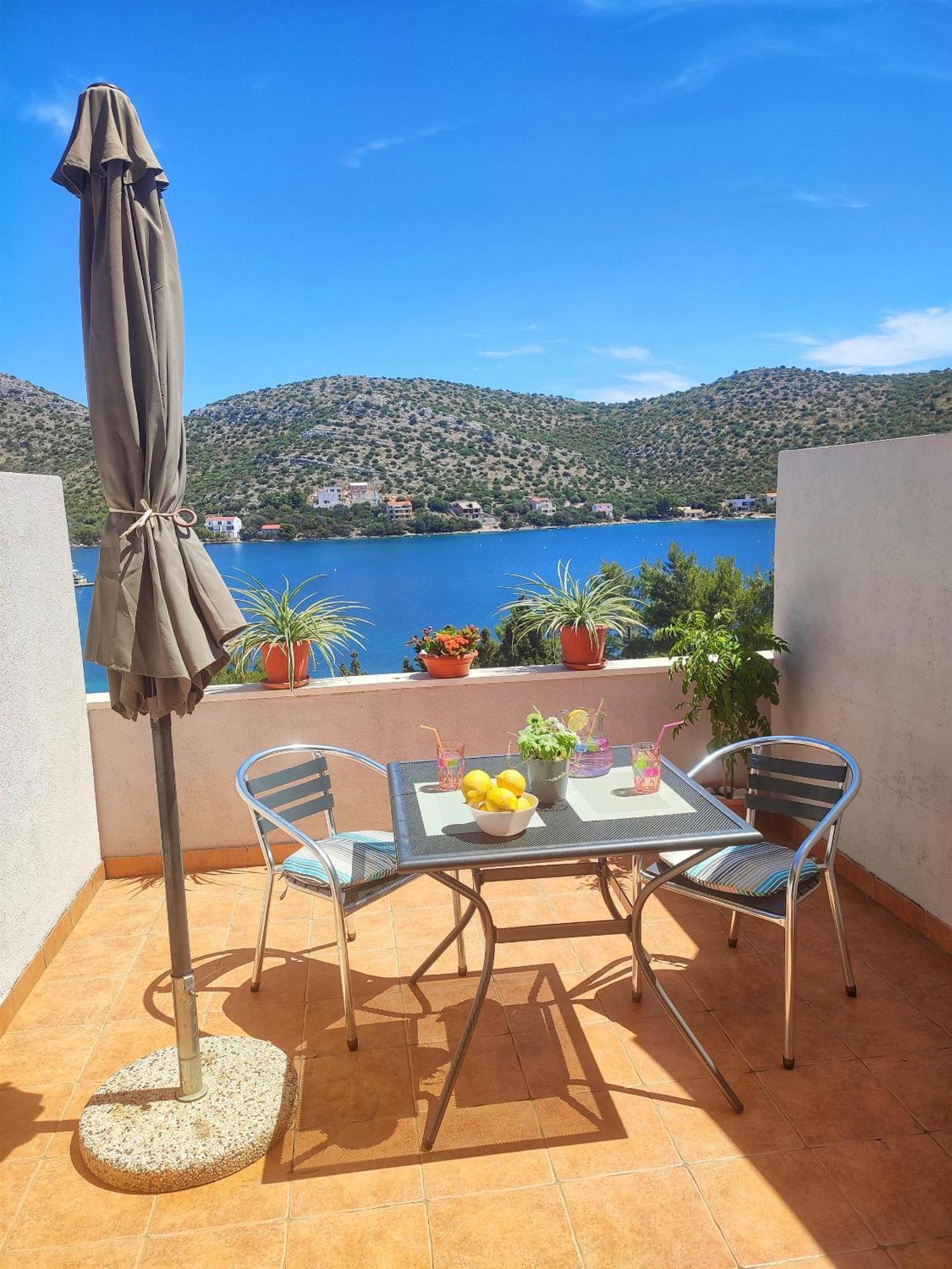 Apartments Vesna Λάστοβο Εξωτερικό φωτογραφία